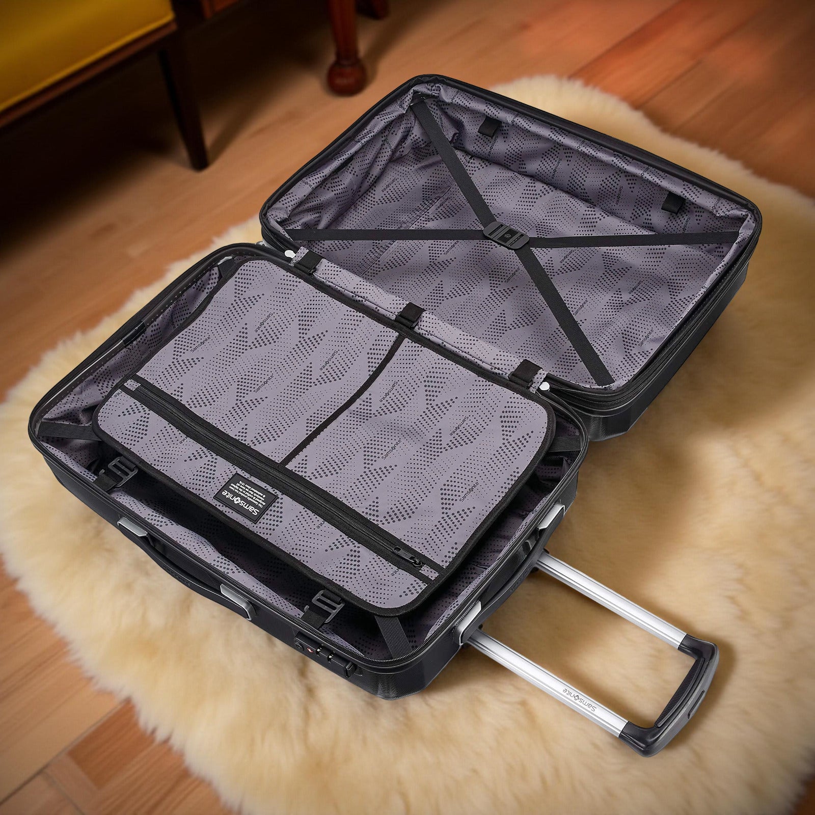 Samsonite Winfield 3 DLX Black Hardside Luggage – 100% Polycarbonate Scratch-Resistant Suitcase