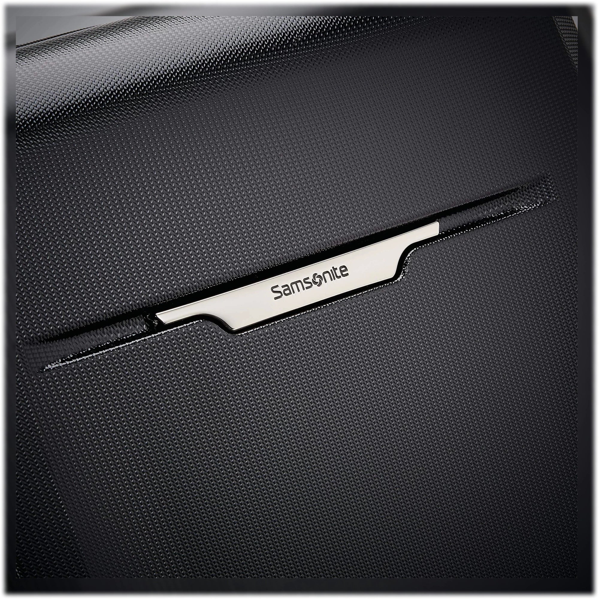 Samsonite Winfield 3 DLX Black Hardside Luggage – 100% Polycarbonate Scratch-Resistant Suitcase